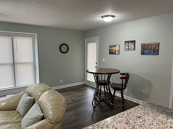 2nd image of 4925 Seven Pine Cir NW