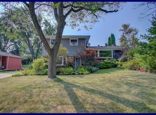 N84W15087 James Ave, Menomonee Falls, WI 53051