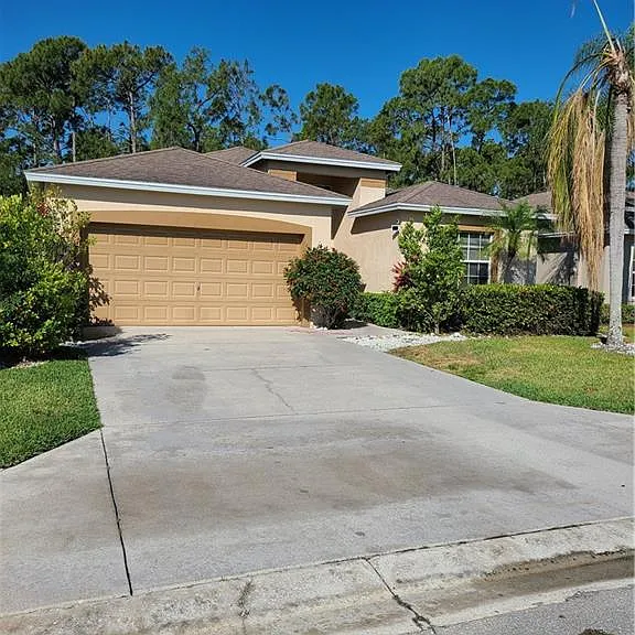 745 Crossfield Cir — Photo 1