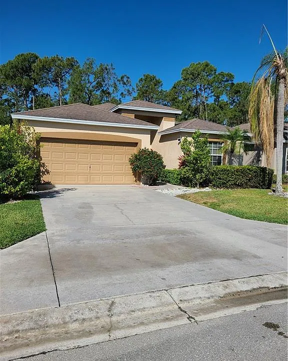 745 Crossfield Cir
