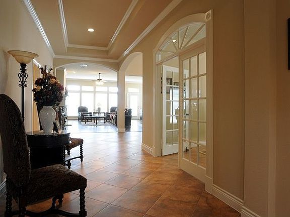 Main front entry Hall