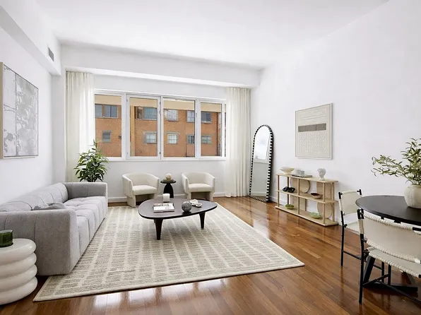 125 N 10th St APT S2d, Brooklyn, NY 11211