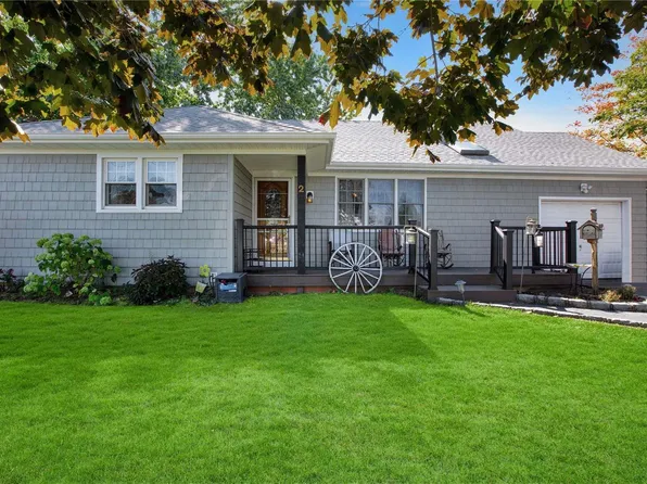 2 George Brown Plaza, Amity Harbor, NY 11701