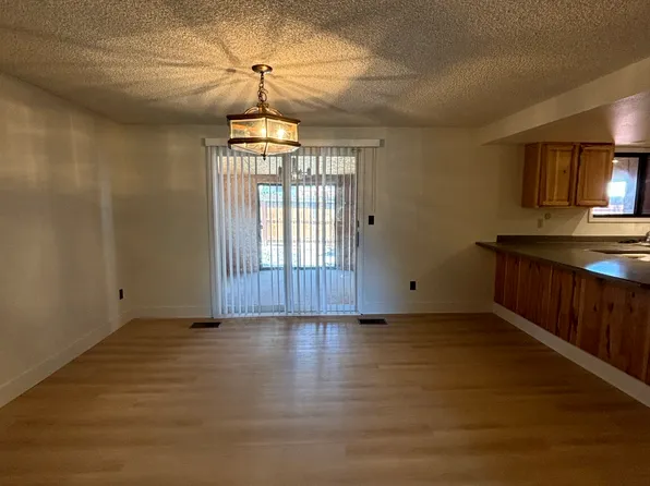 1775 Stardust St, Reno, NV 89503