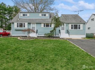 13 Mimi Rd, Old Bridge, NJ 08857