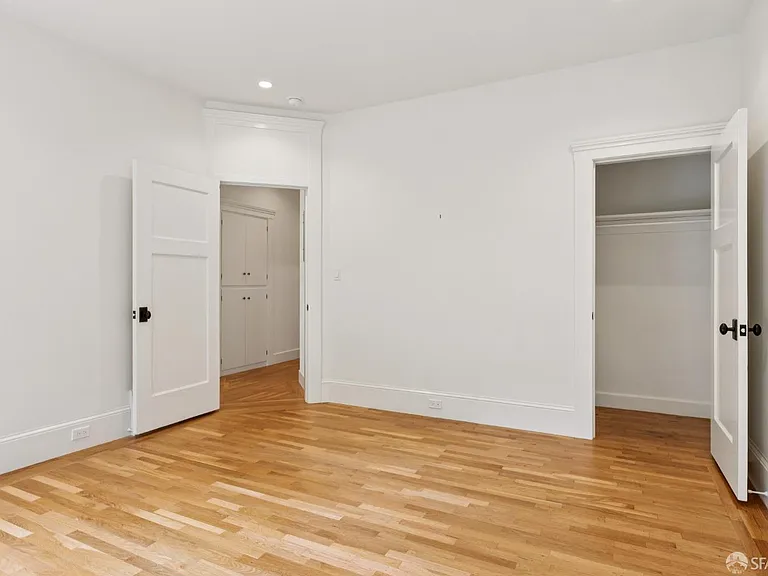 2741 Union St — Photo 41