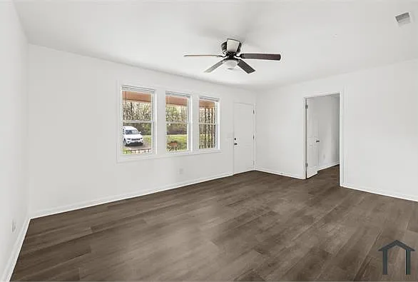 2129 13th St N — Photo 10