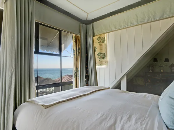 23618 Malibu Colony Rd, Malibu, CA 90265