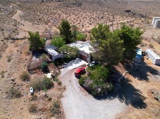 25691 Old Mine Rd, Apple Valley, CA 92307