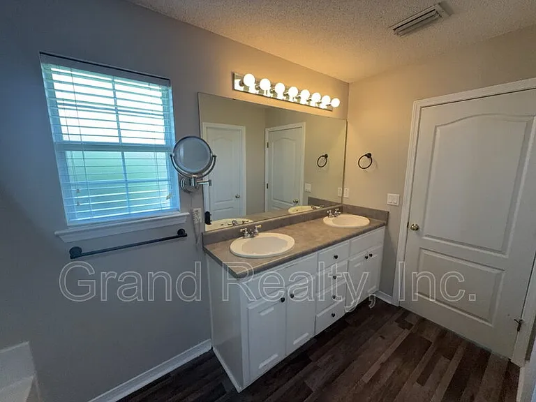 3951 Harbors Port St — Photo 16