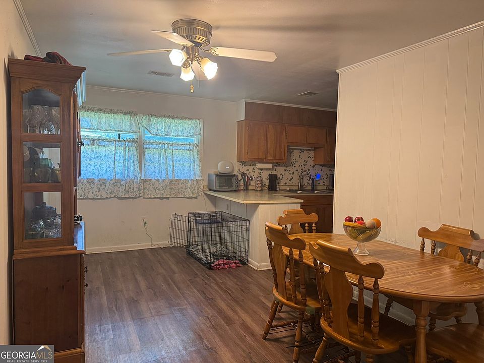2nd image of 1032 Elberta Rd