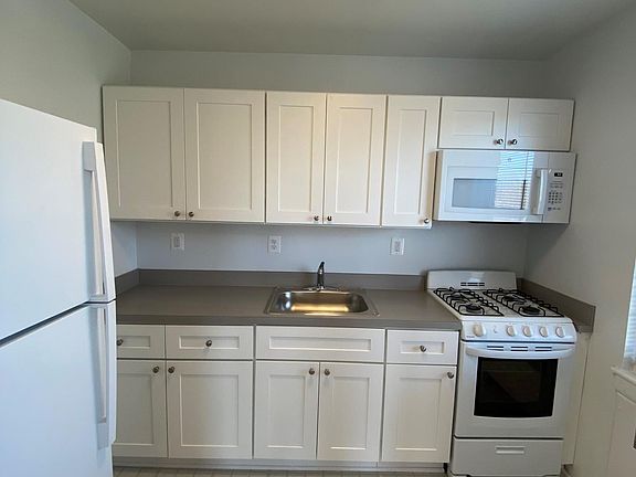 Another of the kitchen