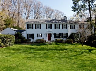 31 Sheridan Rd, Scarsdale, NY 10583