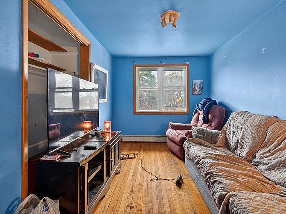 5th image of 5710 Russett Road