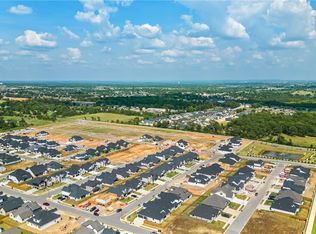 1860 Peacock Rd, Centerton, AR 72719