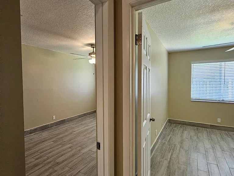 4859 Orleans Ct #C — Photo 18
