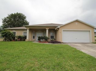 765 Fairhaven St NE, Palm Bay, FL 32907