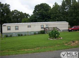 478 Howell Hill Rd, Kelso, TN 37348