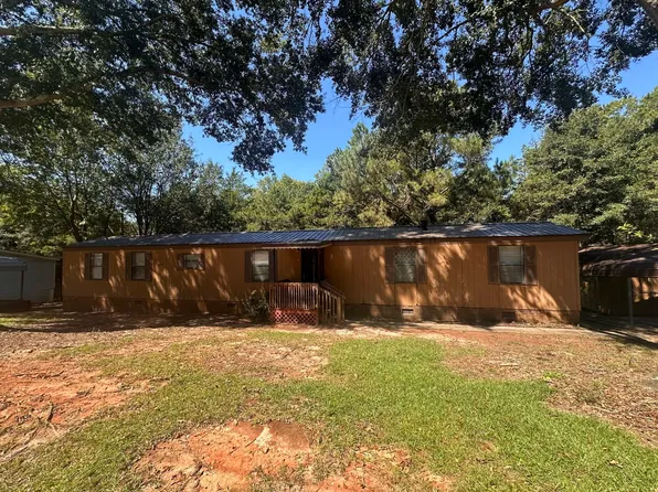 100 Near Lake Cir #39, Seneca, SC 29678