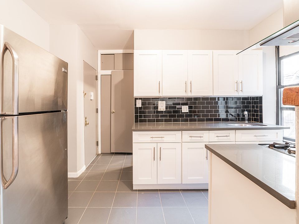 1st image of 873 Bergen St #13