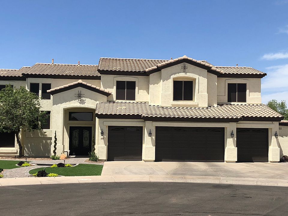 2nd image of 1122 E Eli Ct