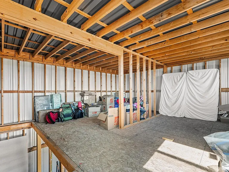 110 Lakewood Dr — Photo 25