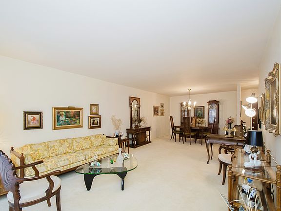 3rd image of 9221 Drake Ave APT 104N