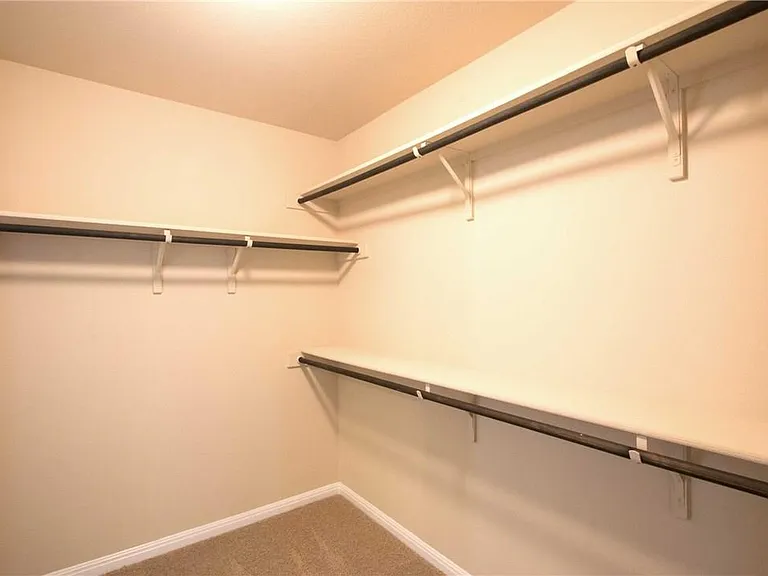 624 Carly Ann Ln — Photo 14