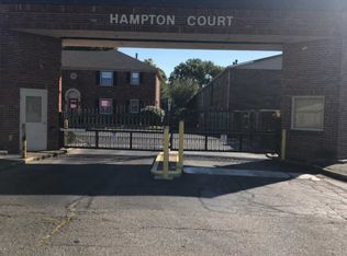 21 Hampton Dr, Evansville, IN 47715