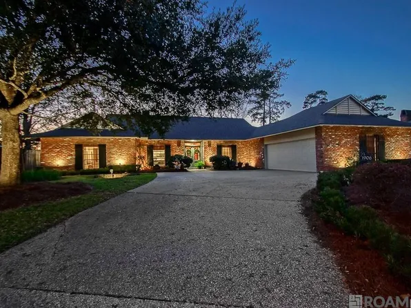 1906 Chopin Dr, Baton Rouge, LA 70806