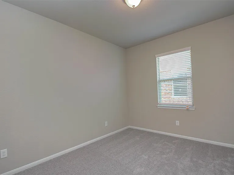 8418 Beacon Bay Cir — Photo 25
