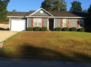 6326 Applewhite Rd, Fayetteville, NC 28304