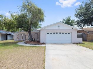 17828 Sunrise Dr, Lutz, FL 33549