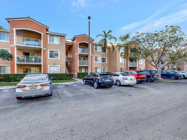 3854 Lyons Road #203-5, Coconut Creek, FL 33073
