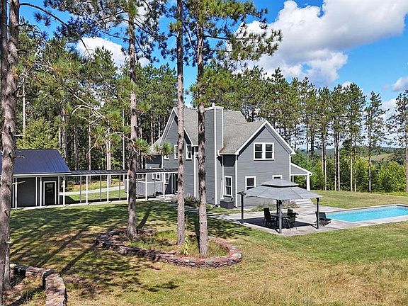3rd image of 118 Froehlich Drive