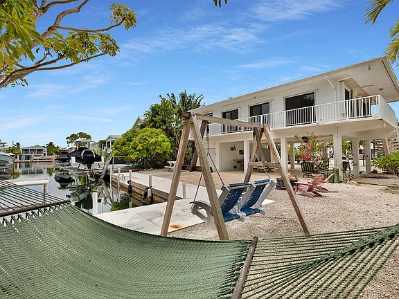 4th image of 400 La Fitte Rd