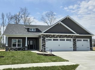 14175 Hughies Cv, Fort Wayne, IN
