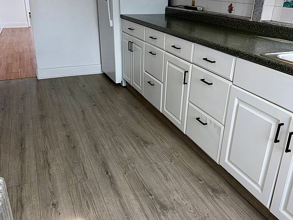2nd image of 393 Manhattan Ave APT 3L