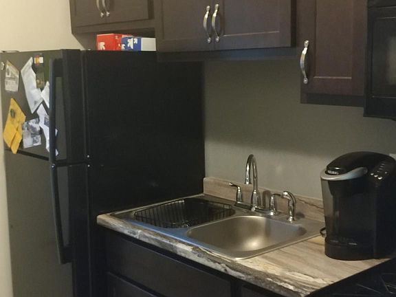 3rd image of 2604 Fremont Ave S