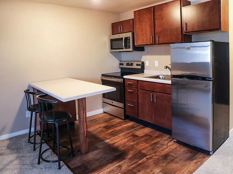 Courtyard Apartments — Photo 21
