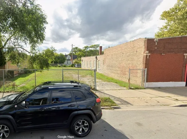 10636 S Wentworth Ave, Chicago, IL 60628