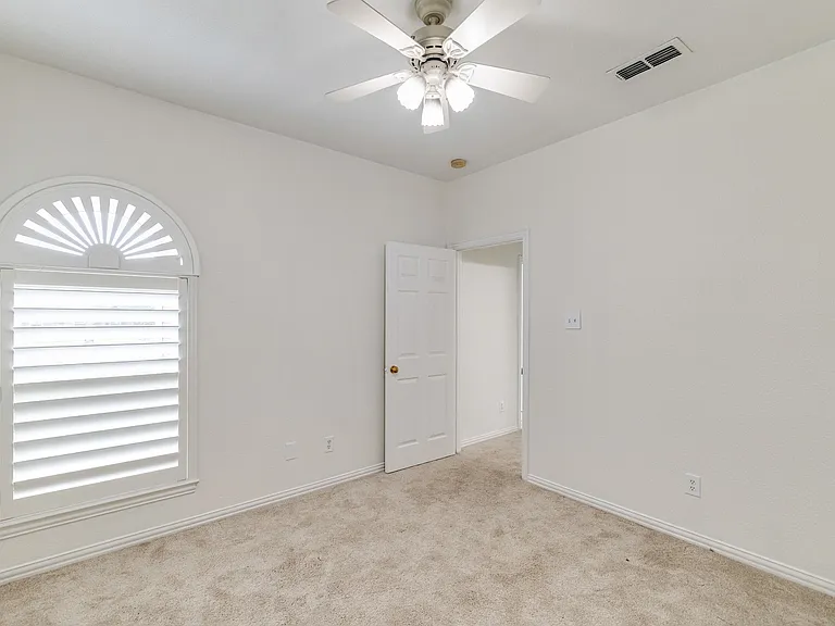 1131 Indy Ct — Photo 28