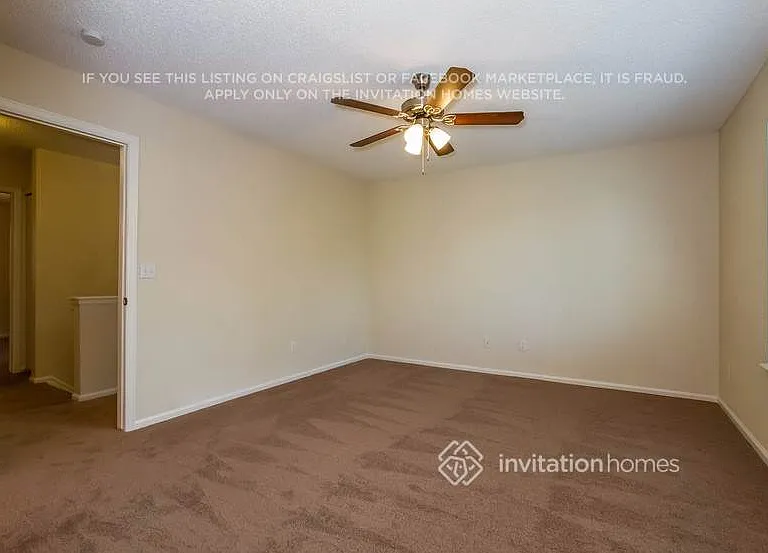 11303 Haswell Ct — Photo 13