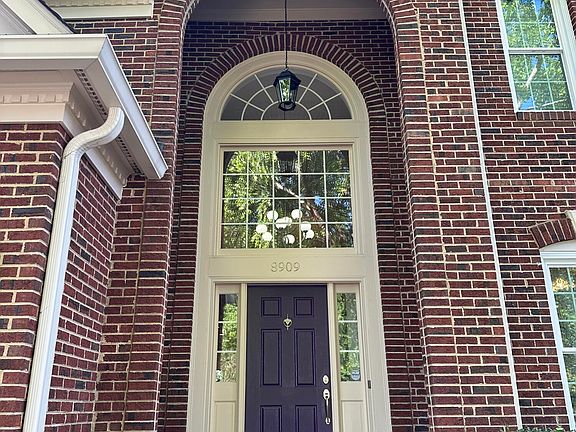 5th image of 8909 Breeland Way