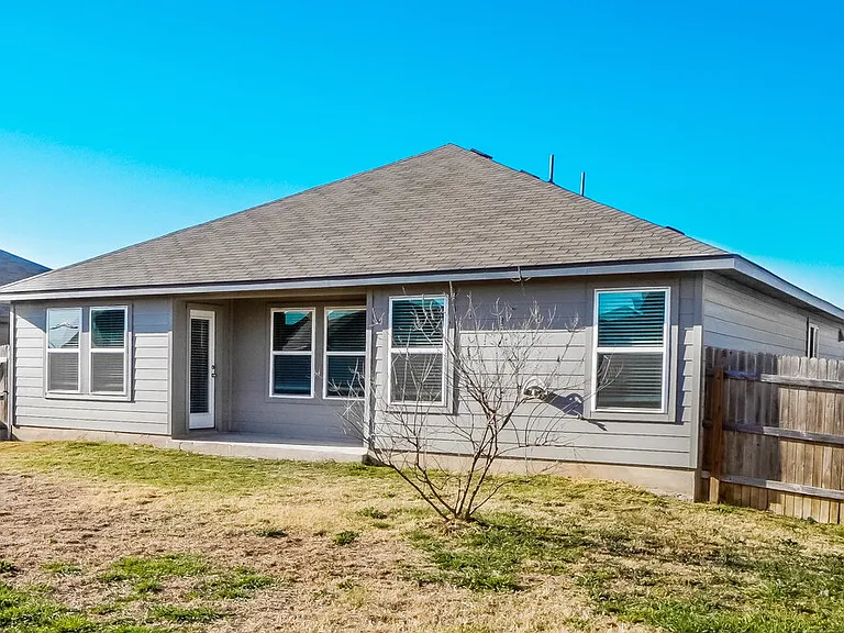 1545 Birmingham Dr — Photo 16