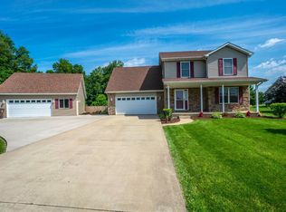 303 Deerfield Ct, Valparaiso, IN 46383