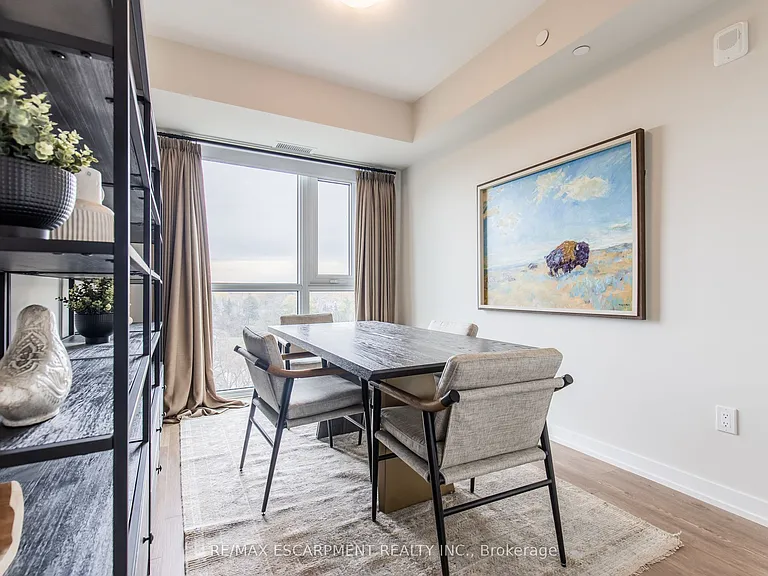 870 Queenston Rd #504 — Photo 23