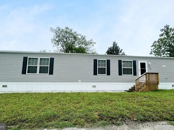 120 Redwood Dr, Barnegat, NJ 08005