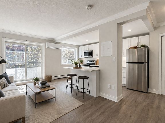 2nd image of 2194 King St E #106