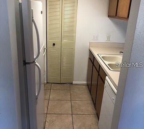 4th image of 4922 W Gandy Blvd #102